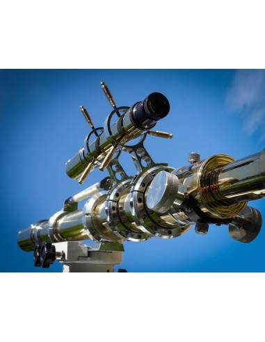 Robtics Moonraker Terminator Class 60mm f16.7 1000mm fl Brass ore Carat gold