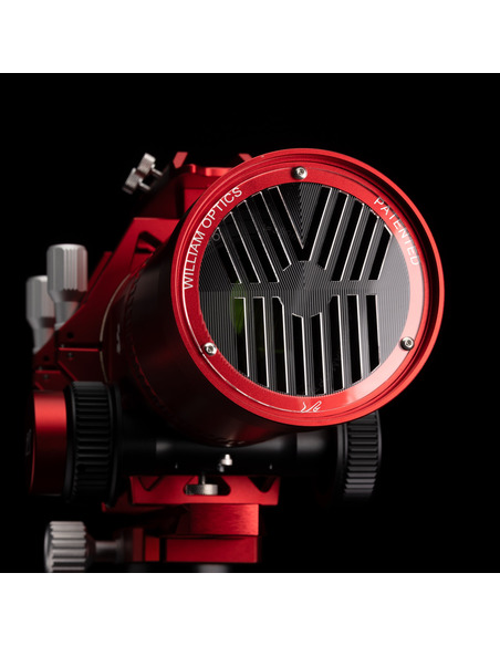 William Optics RedCat 71 WIFD - 71mm F4.9 Petzval Refractor Telescope - 6