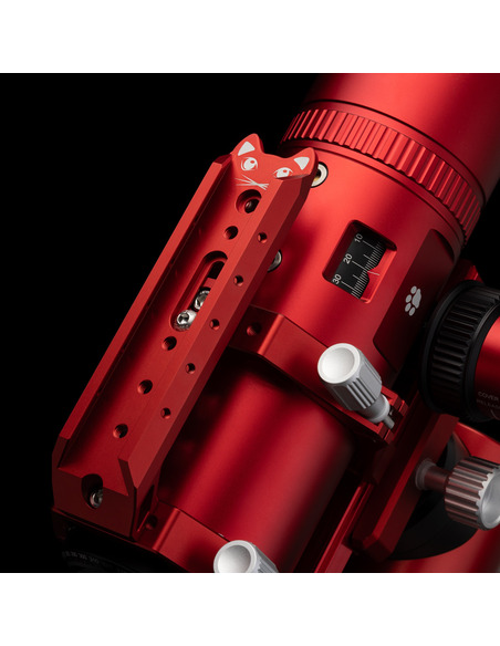 William Optics RedCat 61 WIFD - 61mm F4.9 Petzval Refractor Telescope - 3